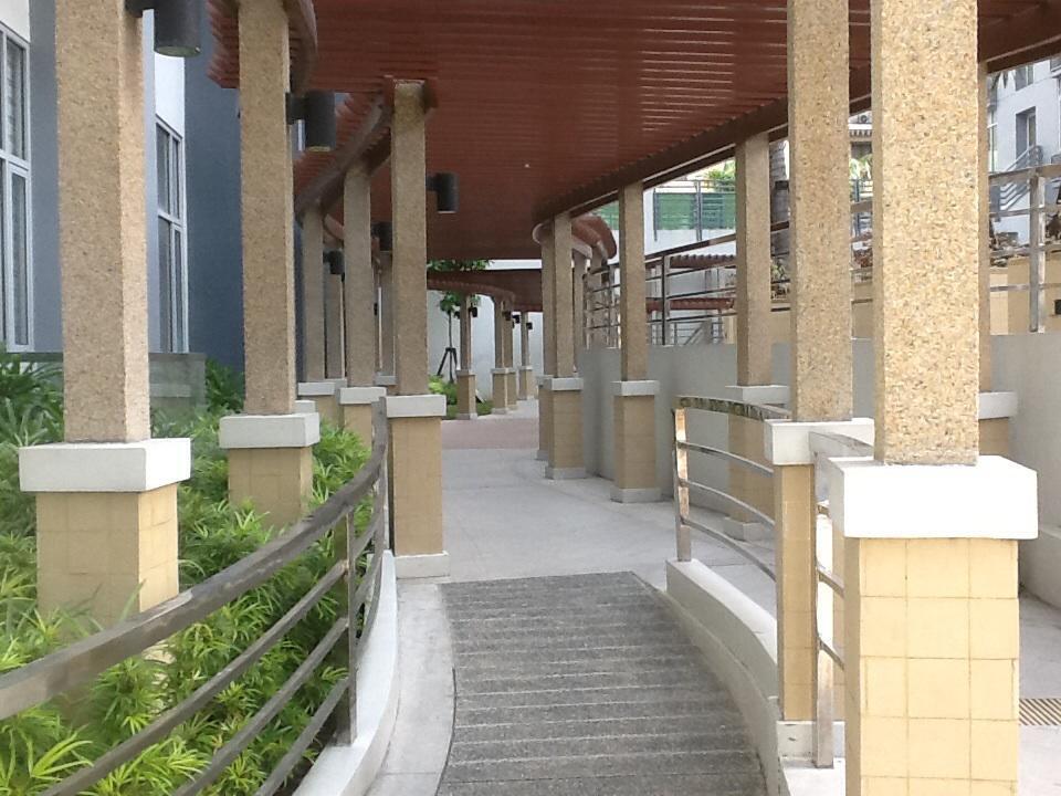 Palm Tree Genlex Condo Manila Exterior foto